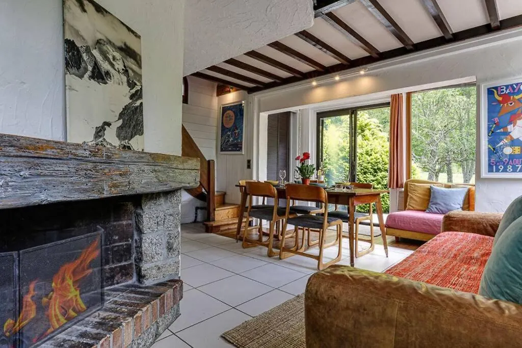 Chalet L'Ilet Ensoleille /Sunny Island Chalet Chamonix France