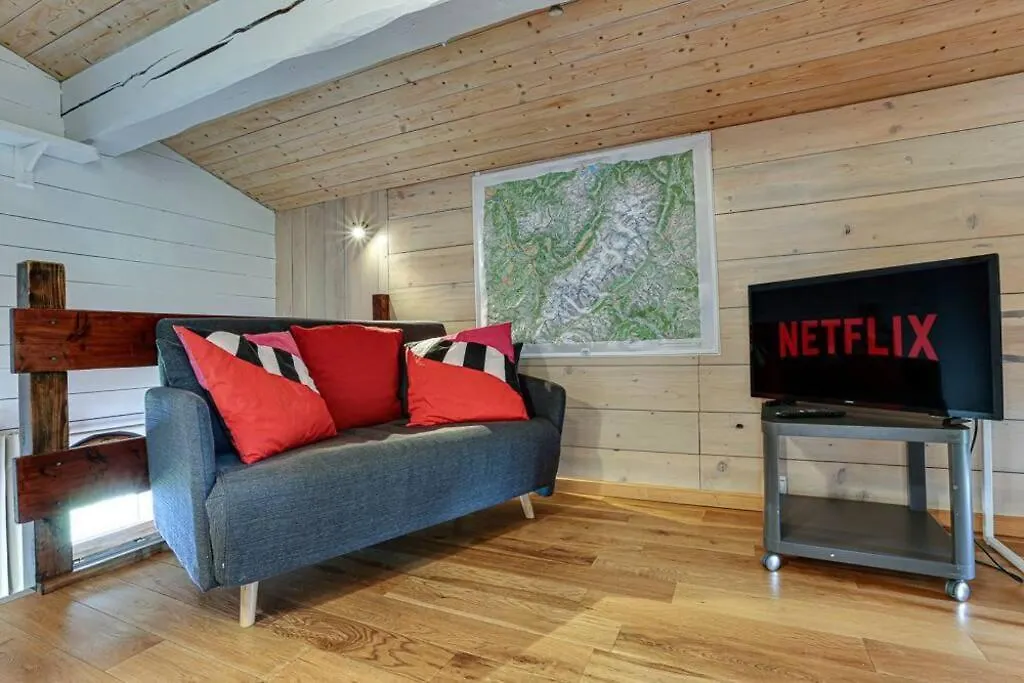 Chalet L'Ilet Ensoleille /Sunny Island Chalet 샤모니 프랑스